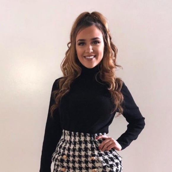 Meet your Posher, Gess - Picture 1 of 1